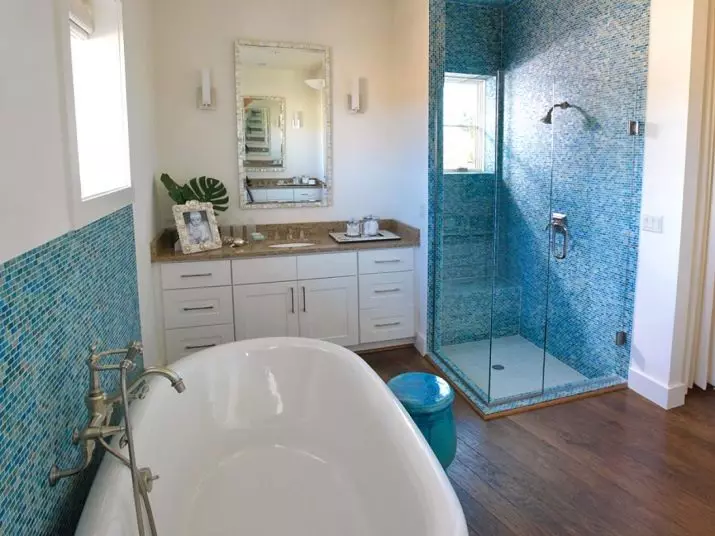 Ducha en baño sen cabina (86 fotos): Opcións de deseño de baño con ducha sen cabinas de paleta e azulexos, proxectos 21384_78