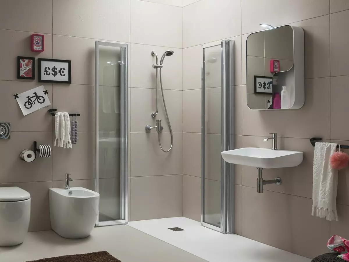चटाई र टाइल केबिन बिना स्नान संग बाथरूम डिजाइन विकल्प, परियोजनाहरू: सानो घर बिना बाथरूम मा शवर (86 फोटो) 21384_8