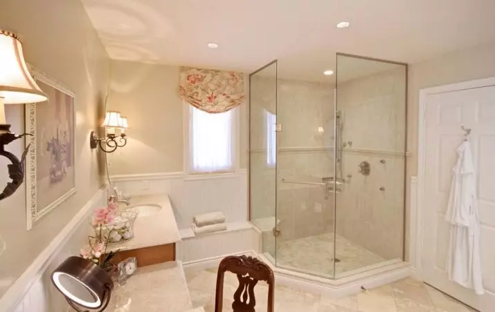 Dhoma dush në një shtëpi private (67 foto): Opsionet e dizajnit të brendshëm me dritare. Si të pajisen? Shembuj interesantë 21393_2