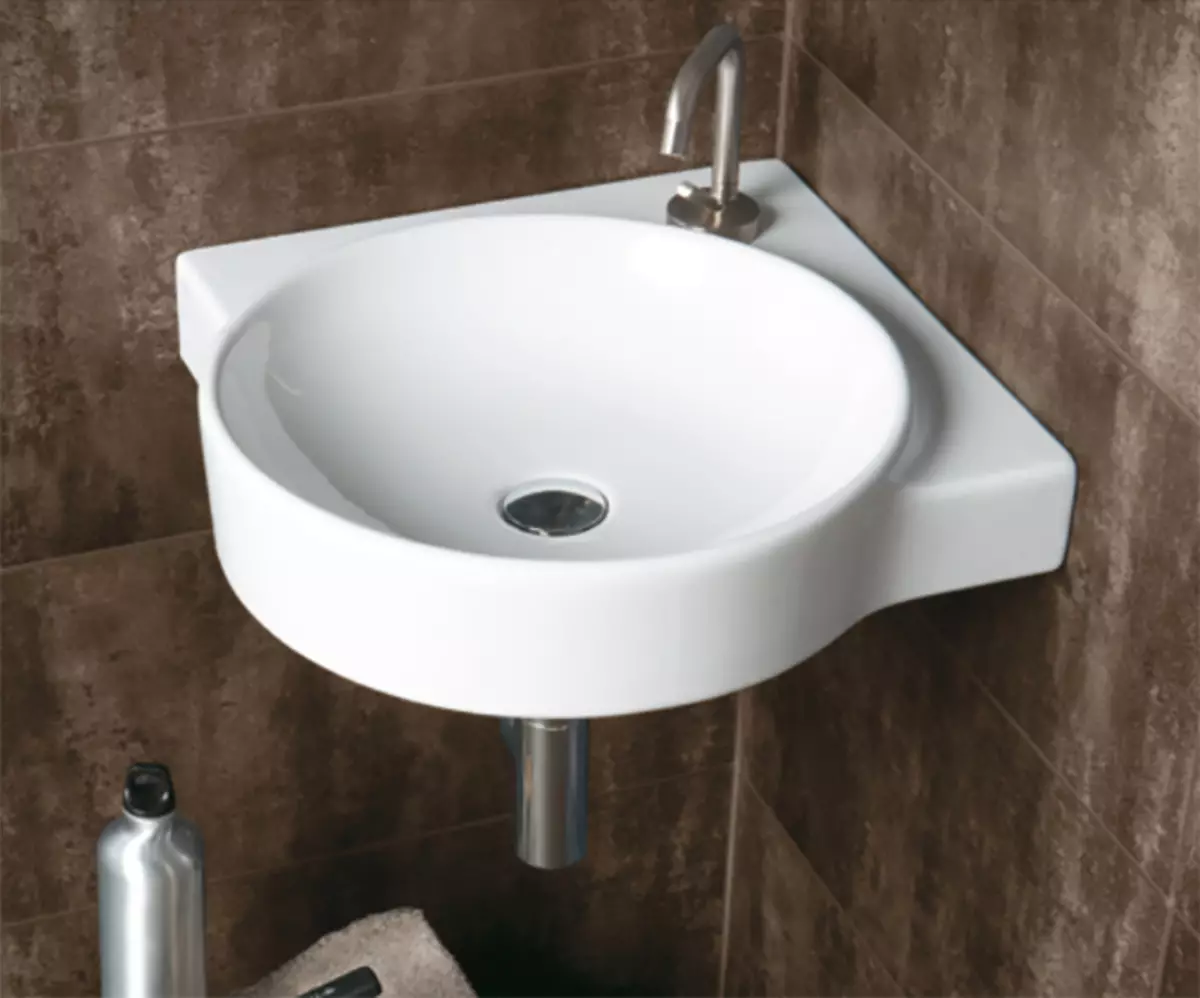 Banyoda asma lavabo: monte edilmiş lavabolar braketi ile 50-60 cm ve bir kesici 55-80 cm yıkama, diğer modeller 21424_33