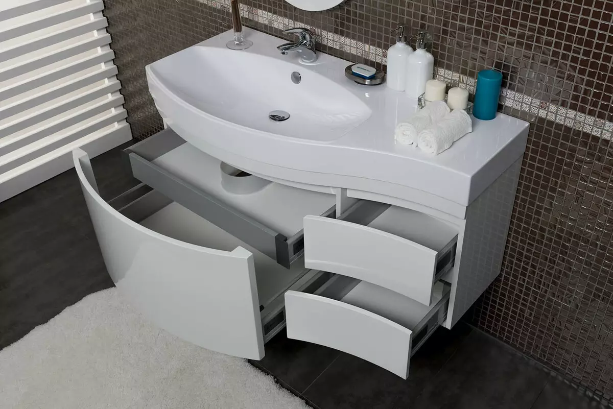 Banyoda asma lavabo: monte edilmiş lavabolar braketi ile 50-60 cm ve bir kesici 55-80 cm yıkama, diğer modeller 21424_40