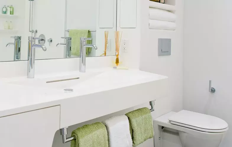 Built-in Sinks di kamar mandi (65 foto): Pilihan cut-in atas dan bawah cangkang di worktop, tinggi 21429_21
