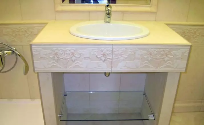 浴室內置水槽（65張照片）：在工作台，高度的殼體的切割頂部和底部的選擇 21429_64