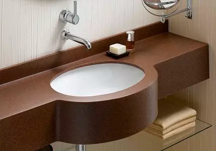 Built-in Sinks di kamar mandi (65 foto): Pilihan cut-in atas dan bawah cangkang di worktop, tinggi 21429_7