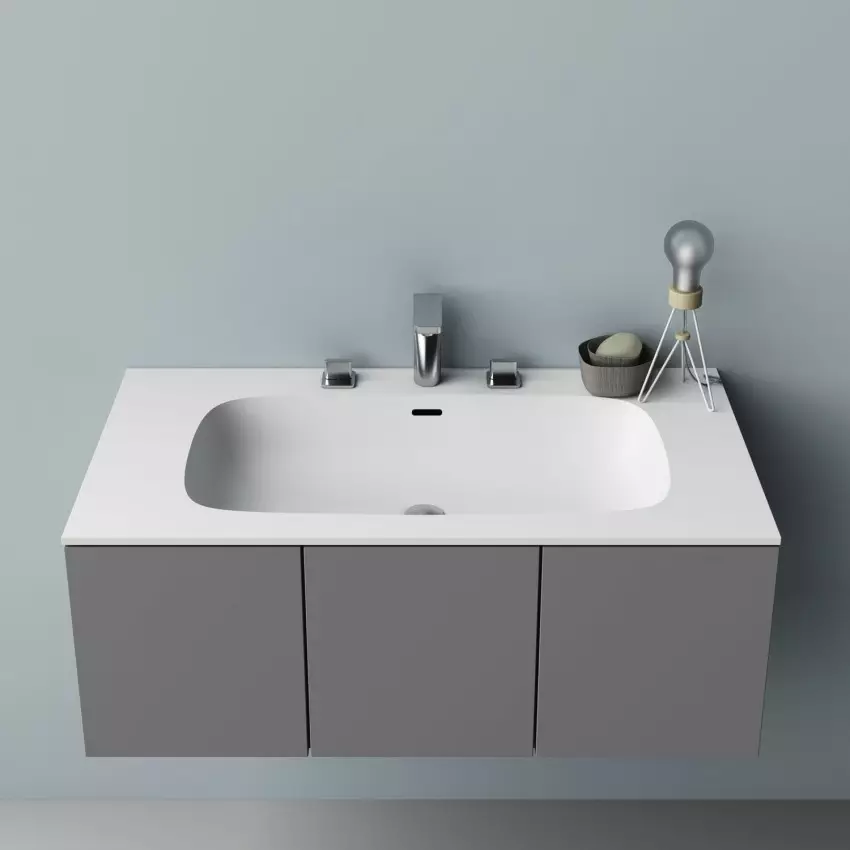 Built-in Sinks di kamar mandi (65 foto): Pilihan cut-in atas dan bawah cangkang di worktop, tinggi 21429_8