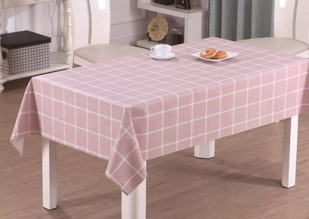 Kitchen Table (49 photos): Transparent silicone kitchen tablecloth, beautiful oilcloth in rolls and other options 21465_7