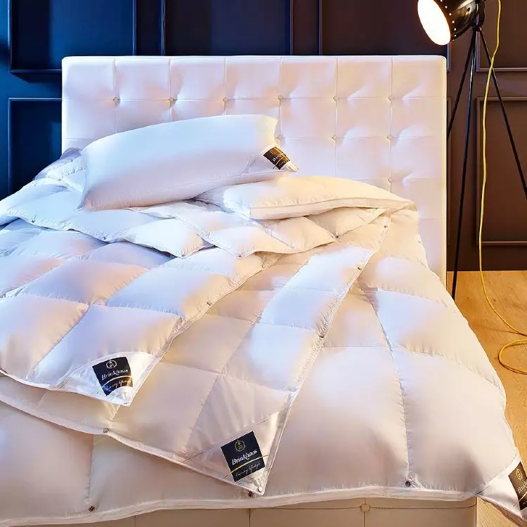Վերմակ վերմակ. Ռուսաստանում 1.5 սենյականոց վերմակների չափսեր, Եվրոպայում մեծահասակների համար կիսաթափանցիկ վերմակի ստանդարտ չափսեր: Ինչպես ընտրել 21545_8