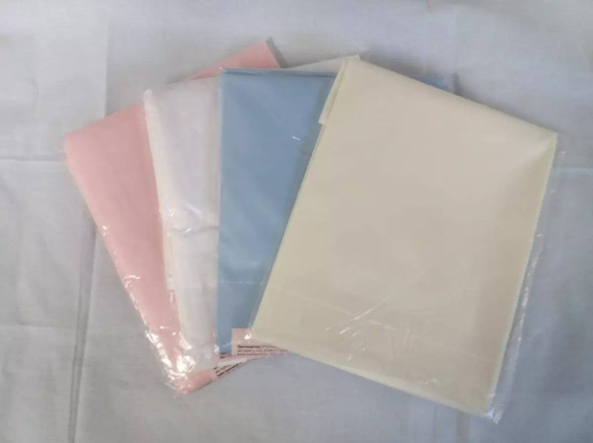 ქსოვილის დაფუძნებული oilcloth: წებოვანი cutlence tablecloths გერმანიიდან და PVC წებოს შესახებ ქსოვილები საწყისი იტალიიდან, სხვა ვარიანტი სამზარეულო 21592_17