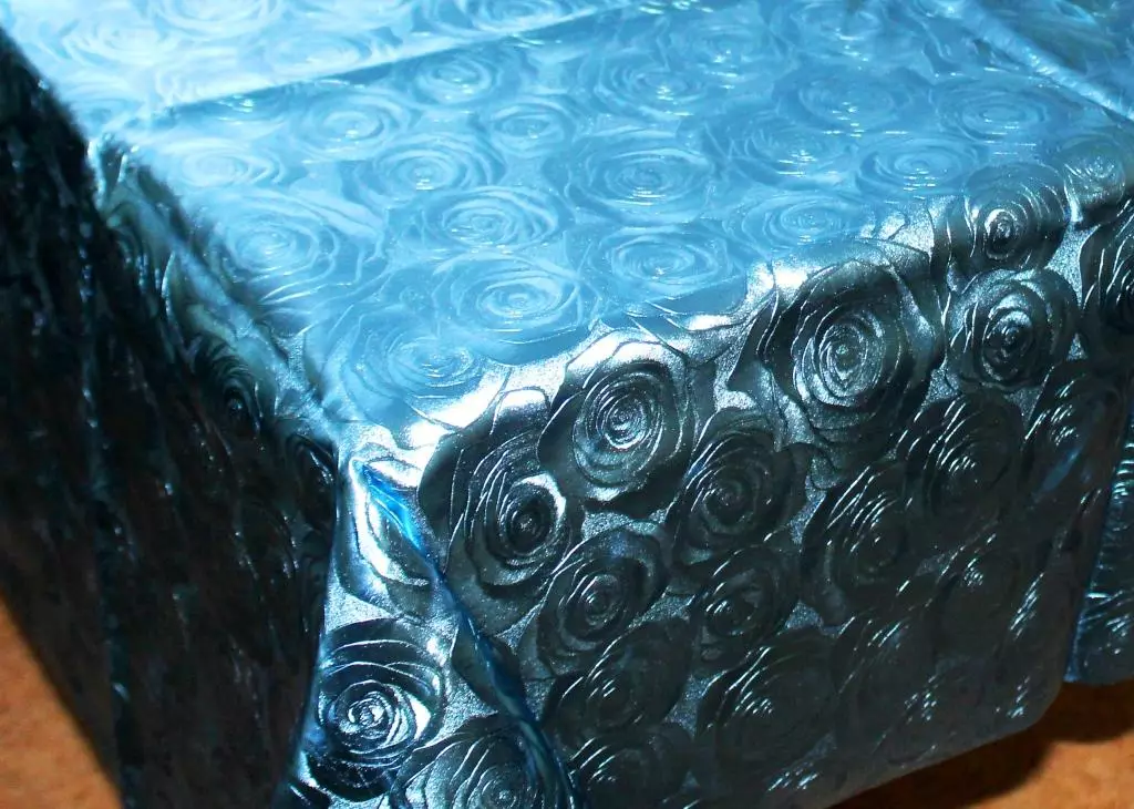 ქსოვილის დაფუძნებული oilcloth: წებოვანი cutlence tablecloths გერმანიიდან და PVC წებოს შესახებ ქსოვილები საწყისი იტალიიდან, სხვა ვარიანტი სამზარეულო 21592_34