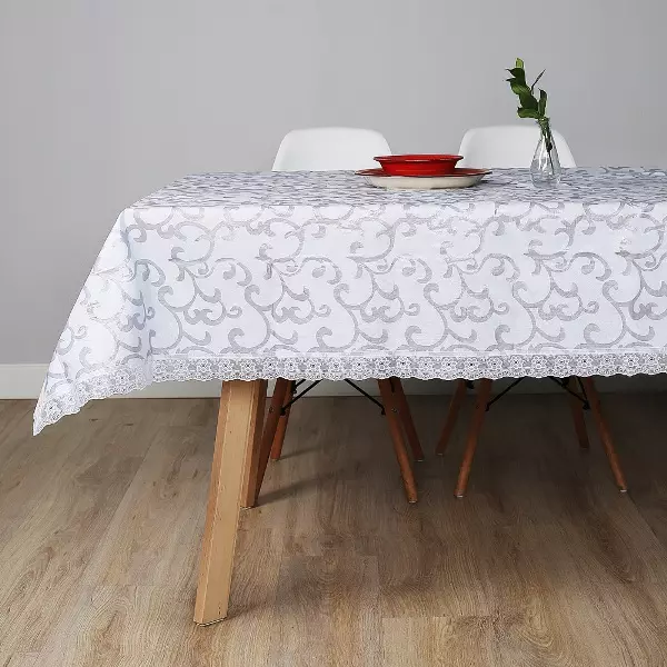 میز پر میڈیا Vinyl میزپوش: گول اور بیضوی. کس طرح باورچی خانے کے لئے tablecloths کے ہموار کرنے کے لئے؟ کھوکھلی اور fliselin اور فلالین بیس، دوسرے پرجاتیوں پر سفید 21612_18