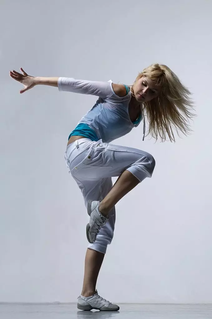 Кросівки для танців (49 фото): жіночі танцювальні моделі для хіп-хопу, джазовки, для спортивних танців 2163_42