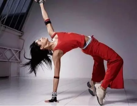 Кросівки для танців (49 фото): жіночі танцювальні моделі для хіп-хопу, джазовки, для спортивних танців 2163_46