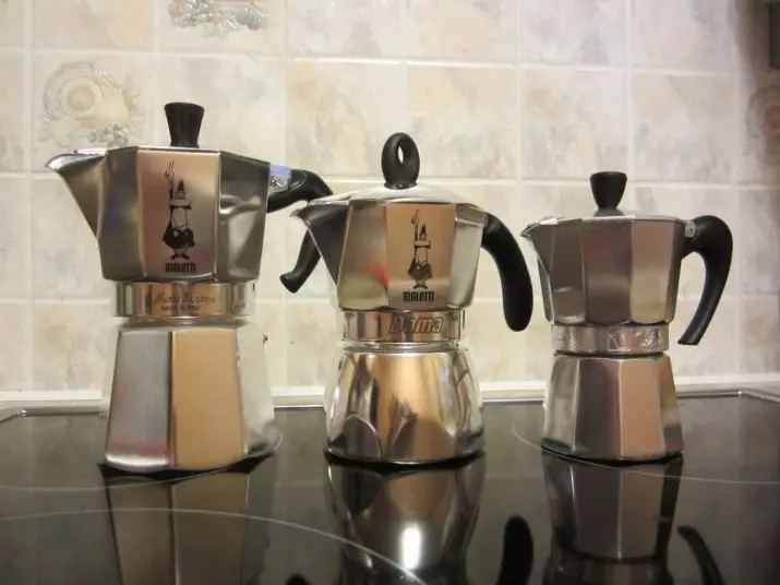 Kaj je bolje: Turk ali Geyser Coffee Maker? Prednosti in slabosti uporabe aparatov za kavo Gejzir in Turki za izdelavo kave 21649_19