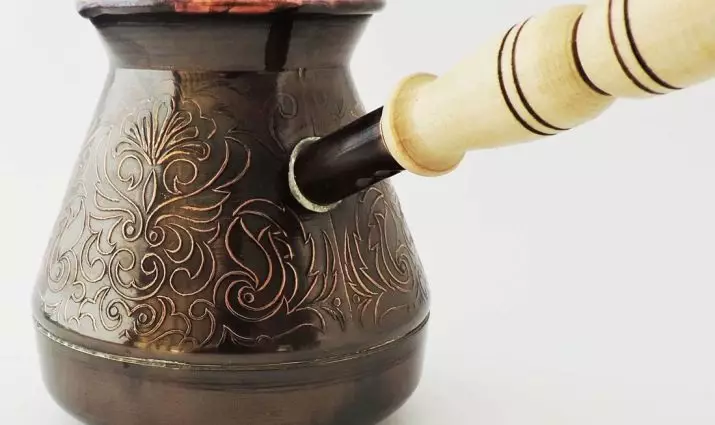Turk in ceramica: come usare i piatti per il caffè dalla ceramica? Confronto tra argilla e turchi di rame. È meglio fare prodotti da argilla rispetto alla porcellana? 21650_10