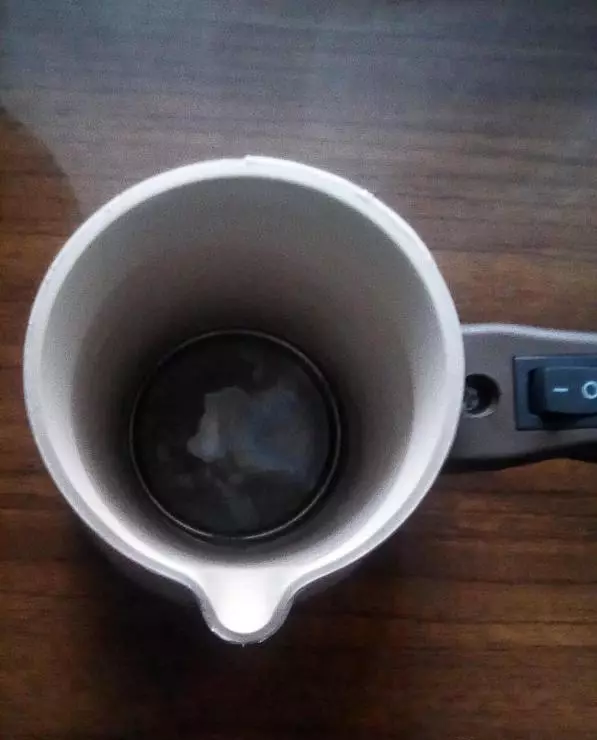 Electric Turks: Kohvi hiire kohvimasin Auto kontoriga keetmisel mudelid Gorenje ja Sinbo, ülevaateid 21652_22