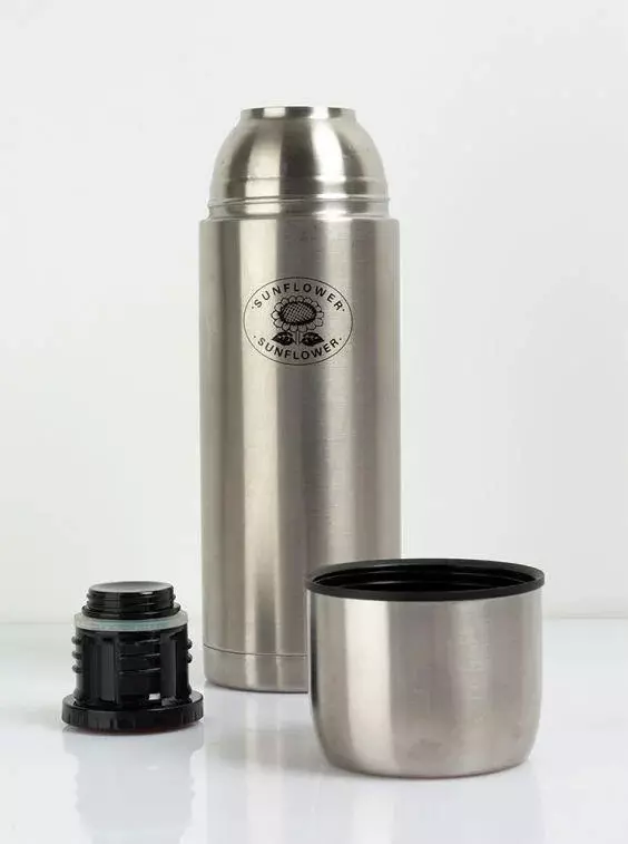 Sunflower thermoses: plug, quality and other characteristics of the thermos of the company. Overview of Chinese models for food, on 1 l and 2 l, other options 21753_2