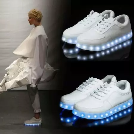 Sneakers Luminous (58 Lluniau): LED a modelau LED, faint o sneakers sydd gyda goleuadau, meintiau ac adolygiadau 2175_52