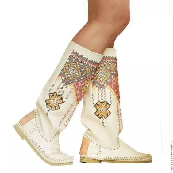 Boots Summer (55 Wêneyên): Modelên Fashion ên Jinê ji jeans hatine çêkirin, cilê di bin pêlavan de hilbijêrin 2182_3