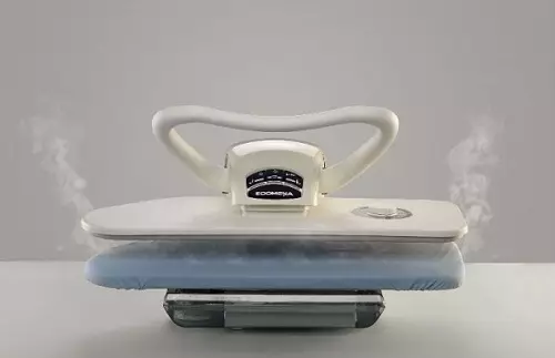 Steaming: Choose a steam iron for ironing clothes and floor hanger for evaporation of fur coats and dresses. How to use them? 21916_9