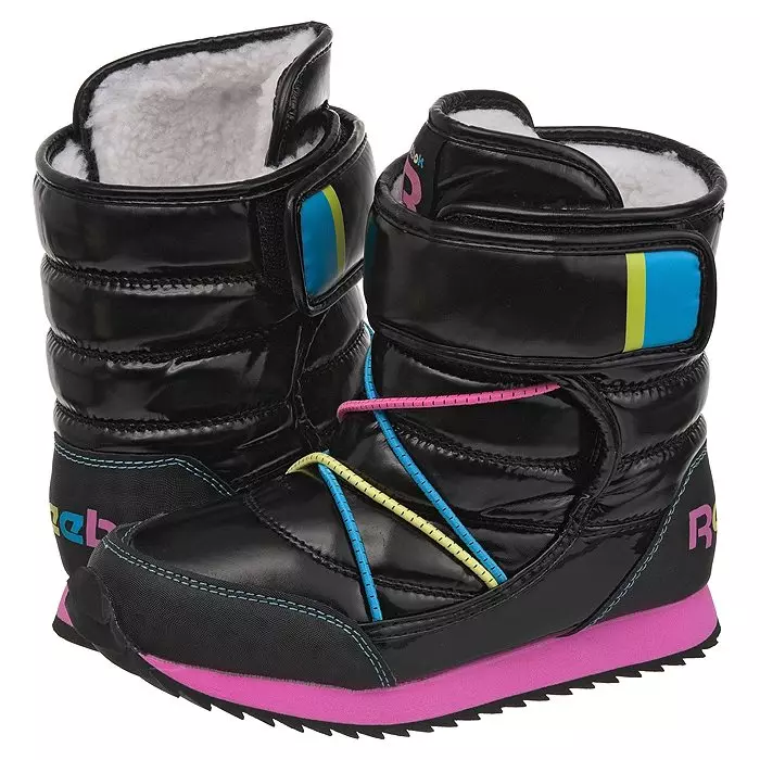 रीबॉक जूते (32 तस्वीरें): शीतकालीन महिलाओं के इज़ीटोन मॉडल 2202_13