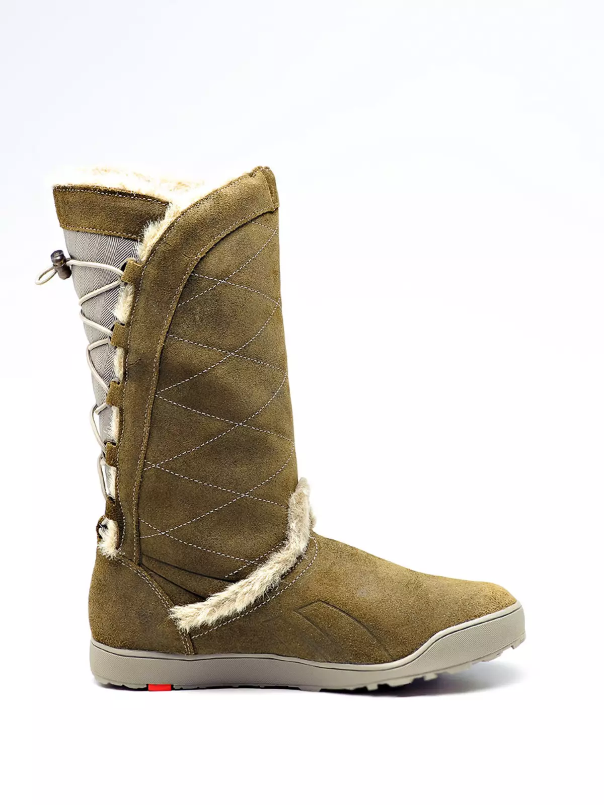 रीबॉक जूते (32 तस्वीरें): शीतकालीन महिलाओं के इज़ीटोन मॉडल 2202_27