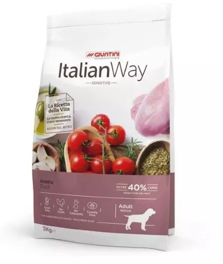 Italiensk måde mad: messenser til katte, hunde og killinger. Klasse af tørre foder og deres anmeldelse, anmeldelser 22126_11