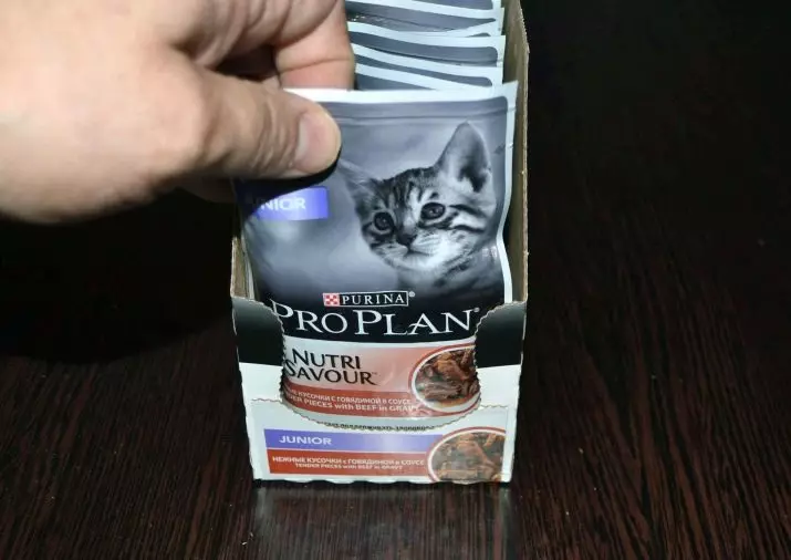 Purina Pro Plan cat feed (64 şəkil): pişik probiotic ilə feeds və digər tərkibi, pişiklər üçün yem sinif. Maye və quru məhsulları. Rəylər 22127_61