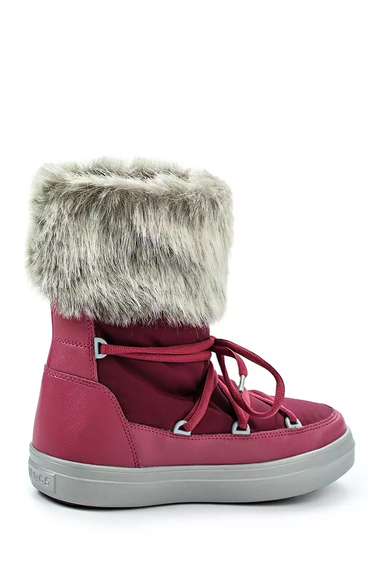 女式Crocs靴子（49張照片）：防水冬季鞋 2214_10