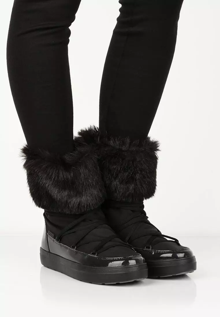 crocs botes de les dones (49 fotos): sabates d'hivern impermeables 2214_9