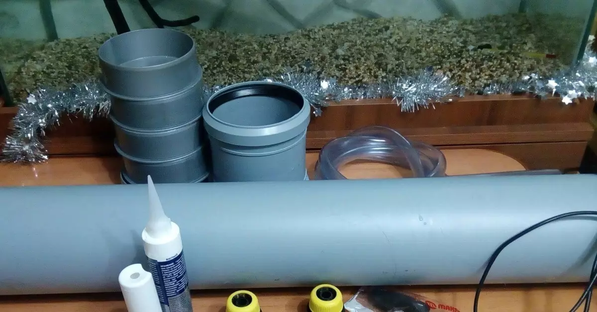 Akvaryum için kendi ellerinizle filtre (30 fotoğraf): Ev yapımı akvaryum filtrelerinin özellikleri. Karbon filtre nasıl yapılır? Filtreler için süngerler 22197_24