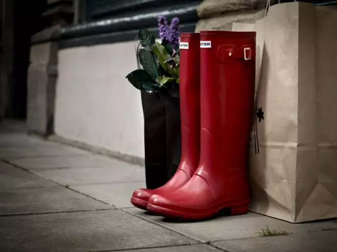 Boots Waterproof mangsa wanita (69 foto): Model anget kanggo wanita lan anget sumunar 2225_31