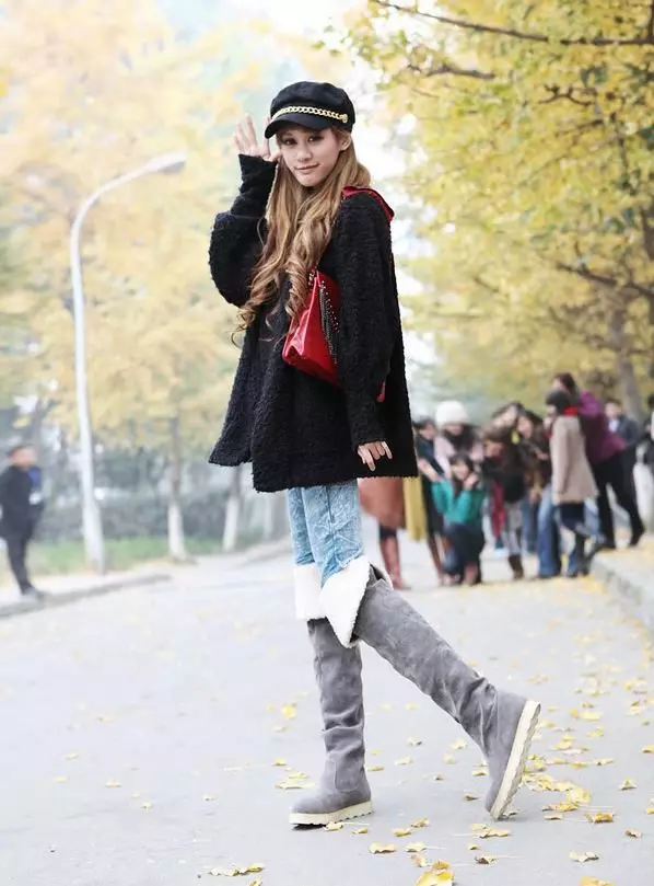 Eurzima Boots (55 bilder): Hva betyr det, kvinners vintermodeller på en bred fot og fasjonable støvler på en tykk såle 2240_11