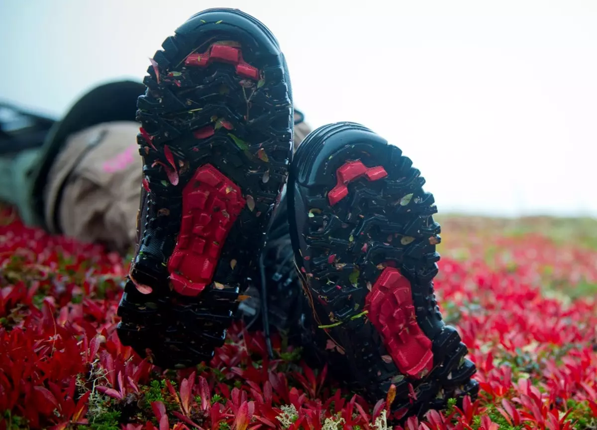 الأحذية Wikigi (73 صور): الأطفال في فصل الشتاء، ونماذج من مادة البولي يوريثين المرأة، شبكة الأبعاد ومراجعات فايكنغ 2258_37