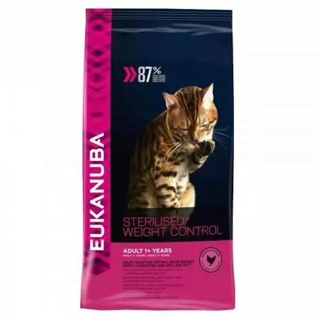 Eukanuba för katter: kattungar Mat och steriliserade katter, komposition, torrmat i förpackning 10 kg och våta spindlar, annan kattmat, recensioner 22640_14