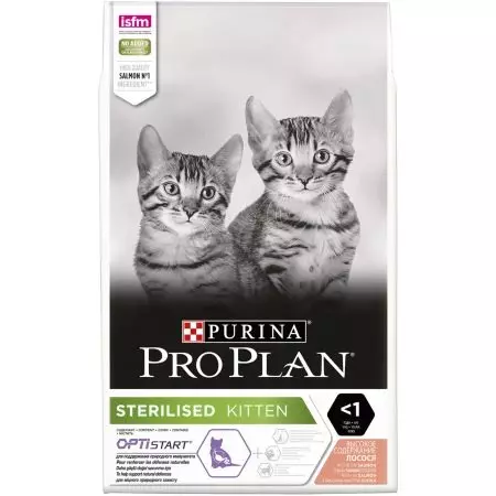 Չոր կերակրումը կատուների Purina Pro Plan - կազմը եւ տեսակները: Անասնաբուժական դիետա ուրուր եւ նուրբ, ստերիլիզացված եւ այլ կեր: Օրական դրույքաչափը. Ակնարկներ 22666_11