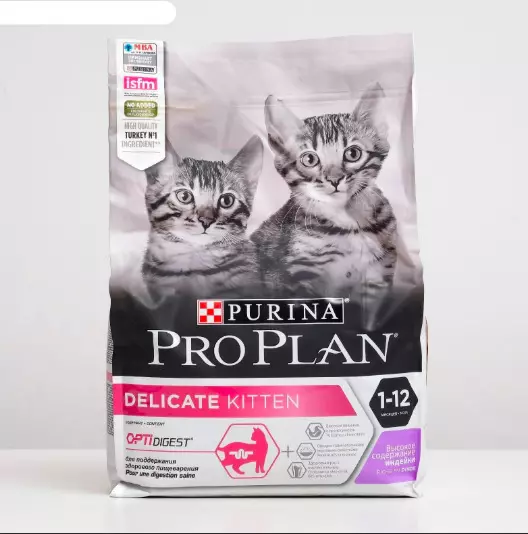Չոր կերակրումը կատուների Purina Pro Plan - կազմը եւ տեսակները: Անասնաբուժական դիետա ուրուր եւ նուրբ, ստերիլիզացված եւ այլ կեր: Օրական դրույքաչափը. Ակնարկներ 22666_8