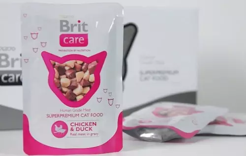 Wet Cat Food Brit: Conserve și Buffs de la Premium și îngrijire Linek, Compoziția lor. Comentariile clienților despre brandul alimentar 22693_21