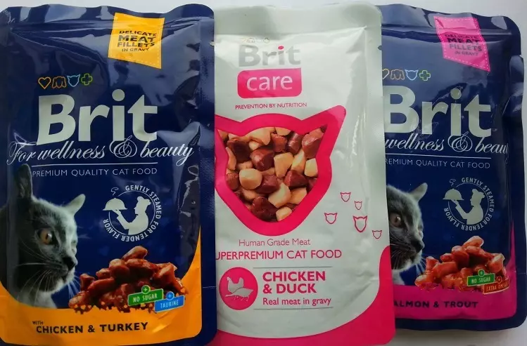 Ushqimi i lagësht Cat Brit: konservuar dhe puffs nga line premium dhe kujdesit, përbërjen e tyre. Shqyrtime të klientit për markën e ushqimit 22693_5