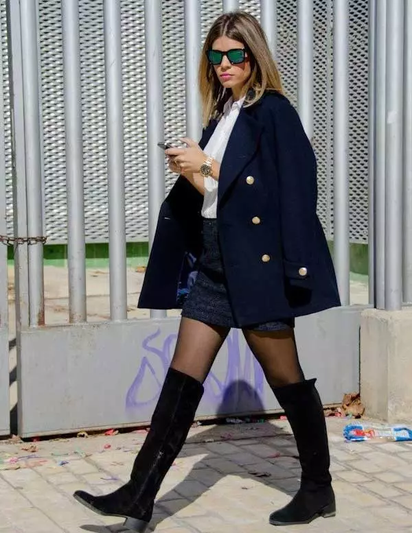 Boots (159 foto): Model wanita modis dan cantik 2021-2022, perusahaan populer Gianmarco Lorenzi, Basic, MARA dan Marc Jacobs 2269_114