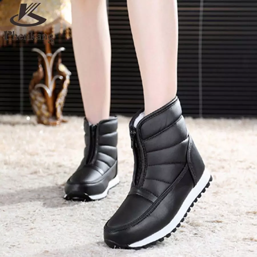 Women's Winter Duty Boots (85 mga larawan): Insulated High Blow Models para sa taglamig, na may suot ng mood sa isang wedge, mga review 2270_35