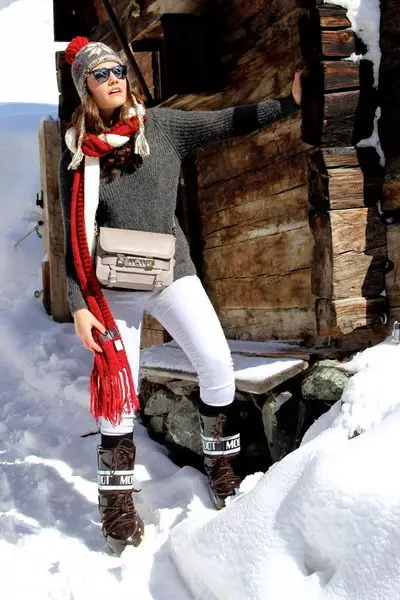 Women's Winter Duty Boots (85 mga larawan): Insulated High Blow Models para sa taglamig, na may suot ng mood sa isang wedge, mga review 2270_66