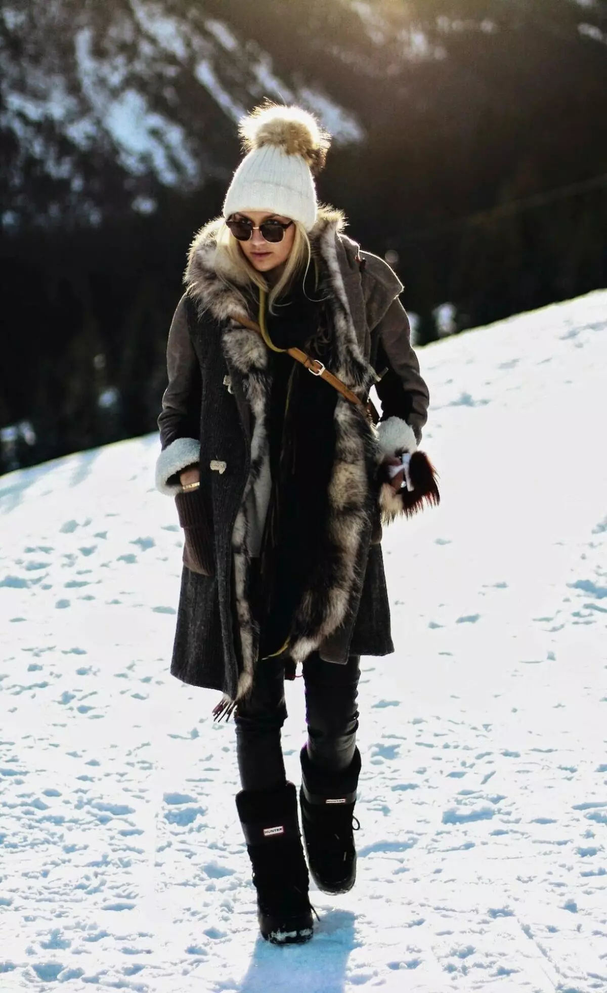 Stivali da duplicatori invernali da donna (85 foto): modelli di soffiaggio alto isolato per l'inverno, con cui indossare un umore su un cuneo, recensioni 2270_74