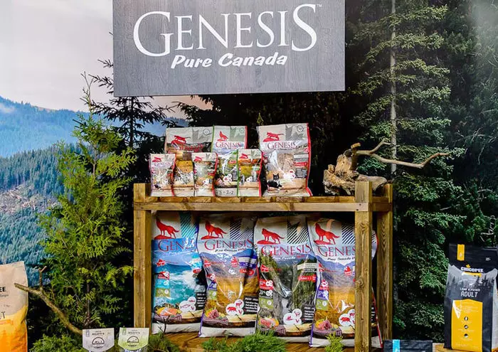 Henesis خالص کینیڈا فیڈ: کتوں اور بلیوں کے لئے، بلی کے بچے اور puppies کے لئے خشک خوراک کی ساخت، مالکان کی رینج اور جائزے کا ایک جائزہ 22741_6