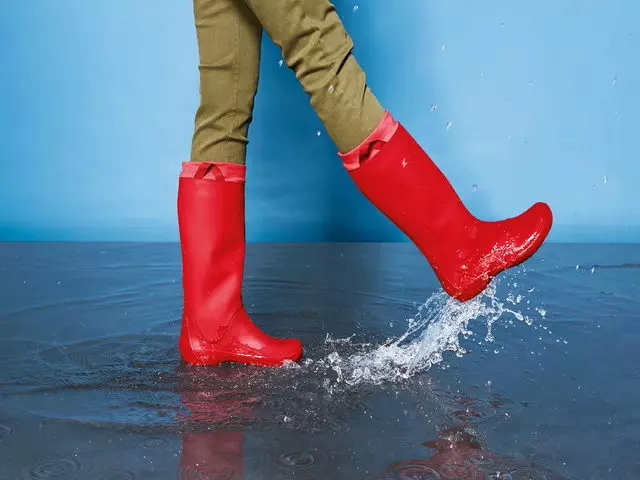Boots Crocs (Picha 57): Crocks Watoto, Boots na Boots Company Cros, Mapitio, Model Wellie Rain Boot 2275_52