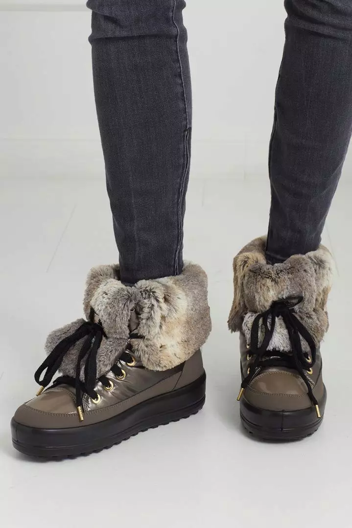 Jog Dog Boots (65 foto's): Baby voor meisjes en vrouwen wintermodellen, zwart en andere kleur, beoordelingen over Dutikov Firm Jog Dog 2288_36