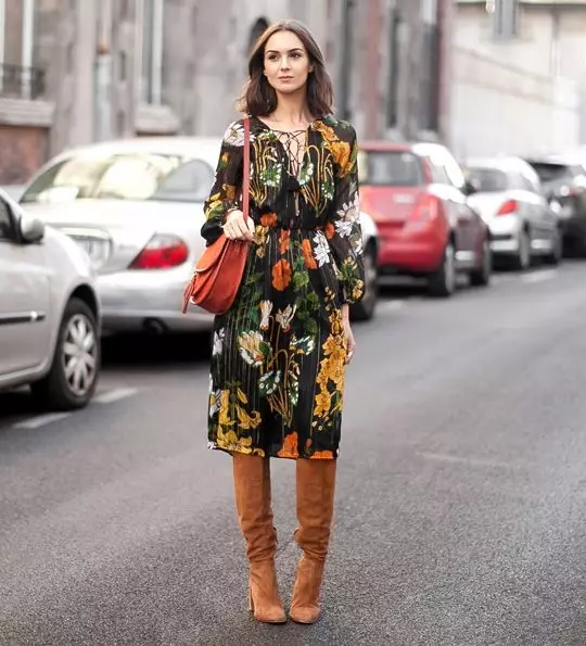 Botas de ante (102 fotos): qué usar modelos de mujeres rojas y azules de gamuza, altas en el talón, que limpiarlas. 2293_9