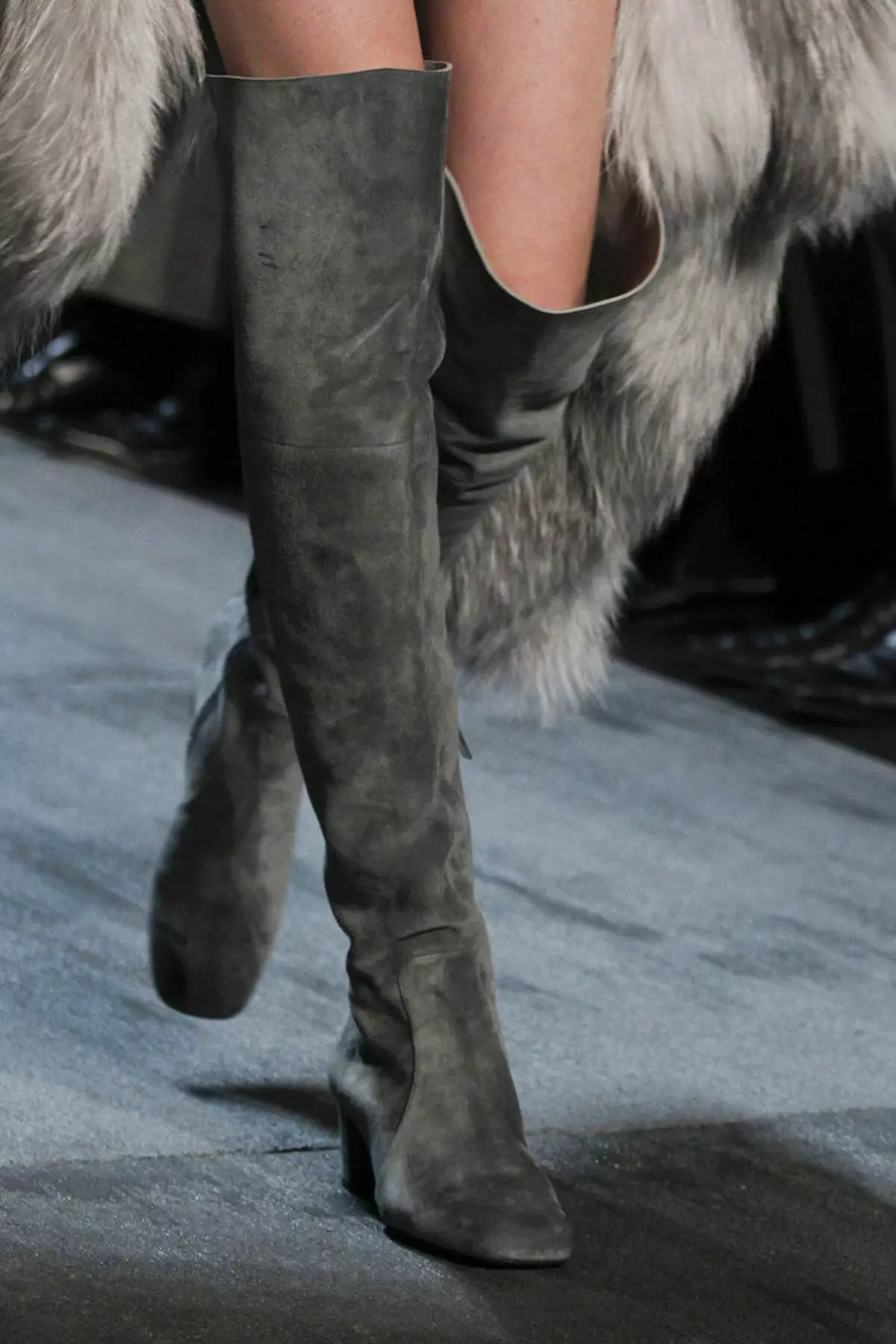 महिला suede winter बूट (120 फोटो): काळजी कशी, warge, कमी heels, एईएलशिवाय आणि suede पासून एक प्लॅटफॉर्मवर मॉडेल 2302_29