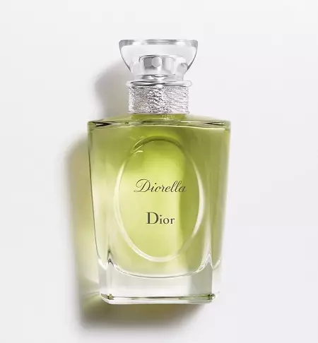 グリーン香水：森林やハーブ香水の香りがした草の香りが付いている女性の風味。 23348_2