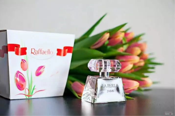 Parfem 8. marta: šta parfem dati djevojka? Poklon za supruga i mama, parfem mirisa za žene, izbor parfema 23371_3