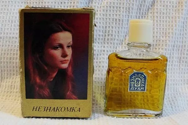 Esperits de l'URSS (33 fotos): perfum Soviètica 